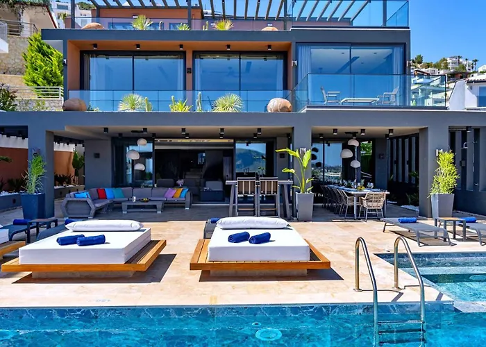 Willa Luxury Private Pool Sauna Pool Table - 15mn Walk To The Town *