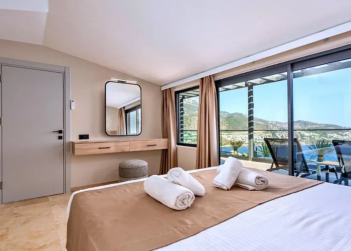 Willa Luxury Private Pool Sauna Pool Table - 15mn Walk To The Town Kalkan